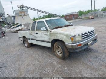  Salvage Toyota T100