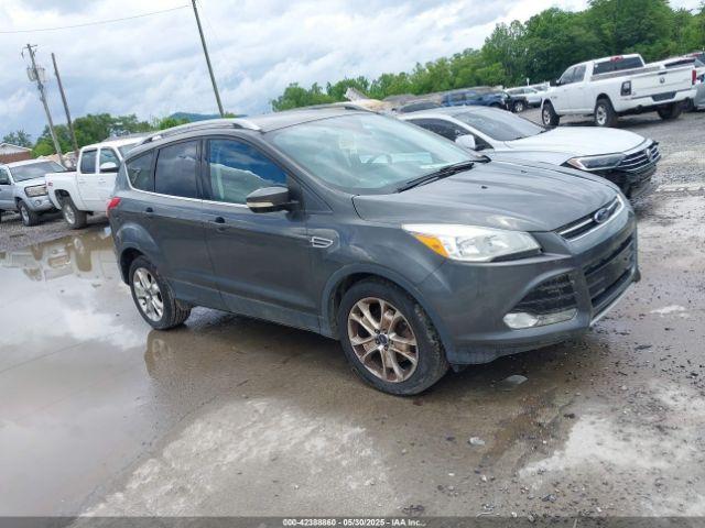  Salvage Ford Escape