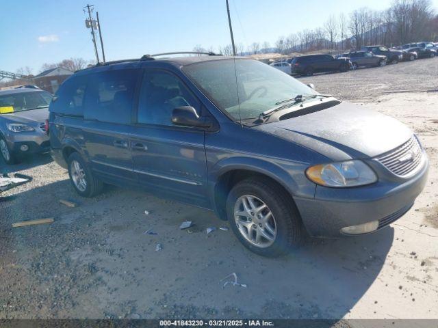  Salvage Chrysler Town & Country