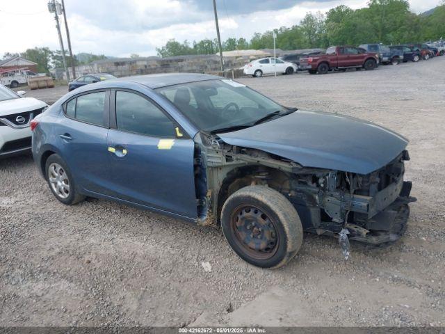 Salvage Mazda Mazda3