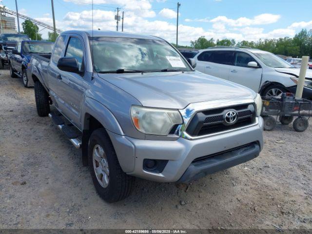  Salvage Toyota Tacoma
