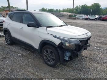  Salvage Kia Seltos