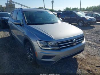  Salvage Volkswagen Tiguan