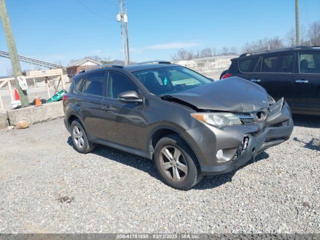  Salvage Toyota RAV4