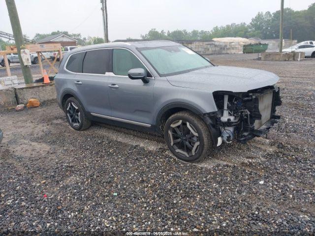  Salvage Kia Telluride