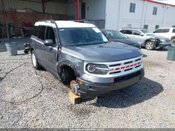  Salvage Ford Bronco