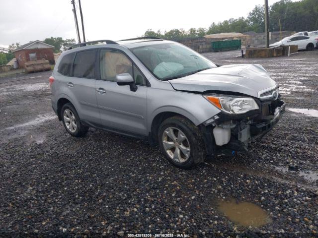  Salvage Subaru Forester