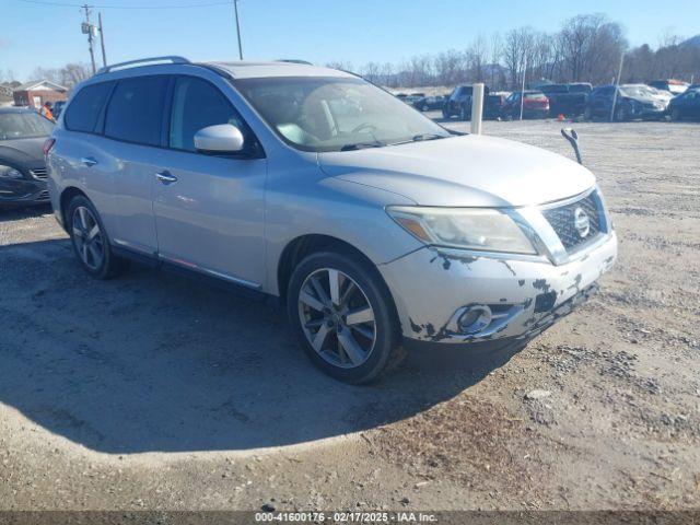  Salvage Nissan Pathfinder