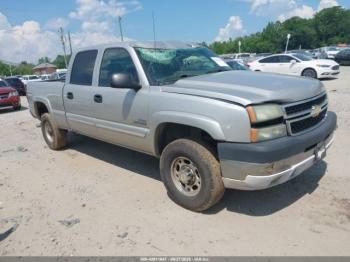  Salvage Chevrolet Silverado 2500