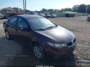  Salvage Kia Forte