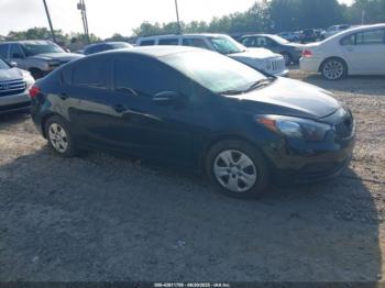  Salvage Kia Forte