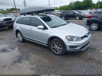  Salvage Volkswagen Golf