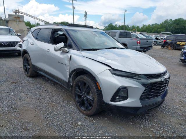  Salvage Chevrolet Blazer
