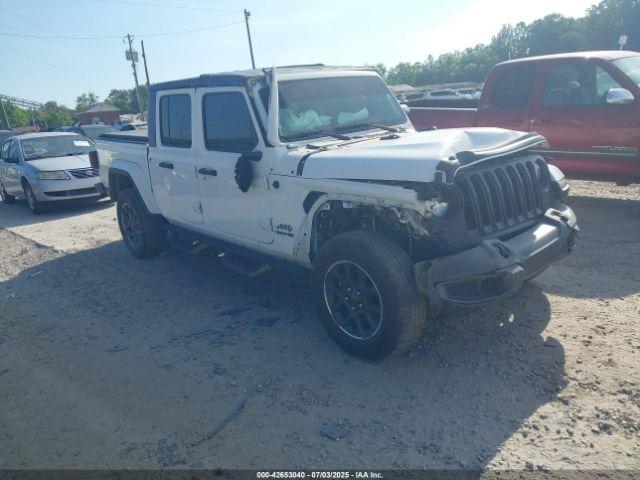  Salvage Jeep Gladiator