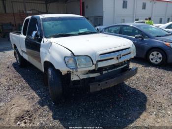  Salvage Toyota Tundra