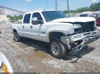  Salvage Chevrolet Silverado 2500