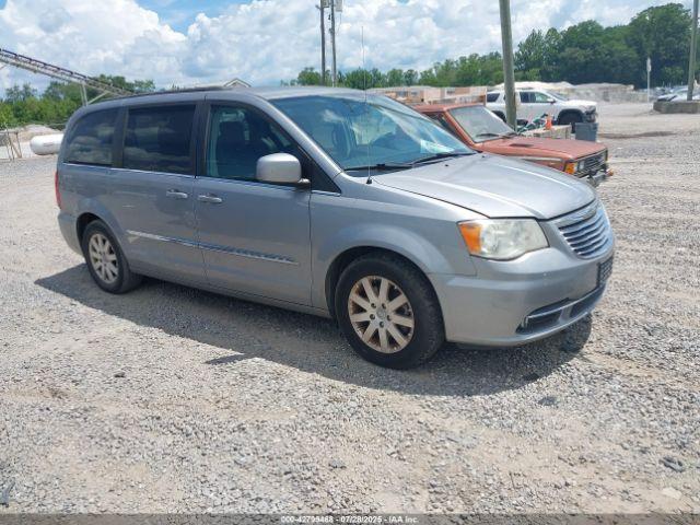  Salvage Chrysler Town & Country