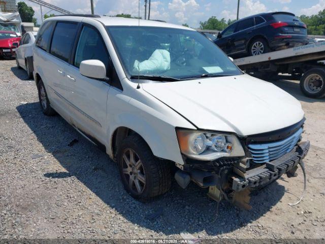  Salvage Chrysler Town & Country