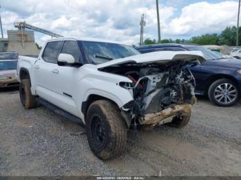 Salvage Toyota Tundra
