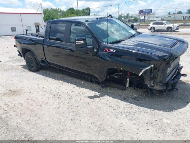  Salvage Chevrolet Silverado 2500