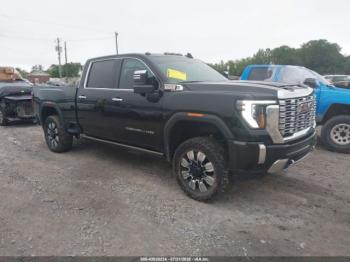  Salvage General Motors Sierra 2500HD