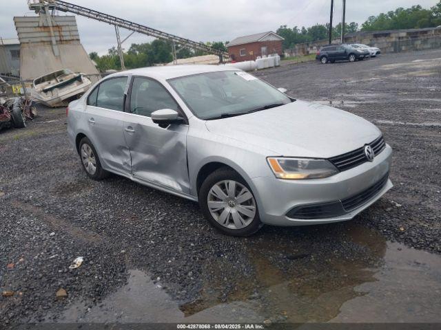  Salvage Volkswagen Jetta