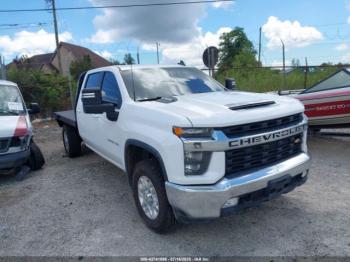  Salvage Chevrolet Silverado 2500
