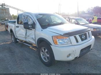  Salvage Nissan Titan