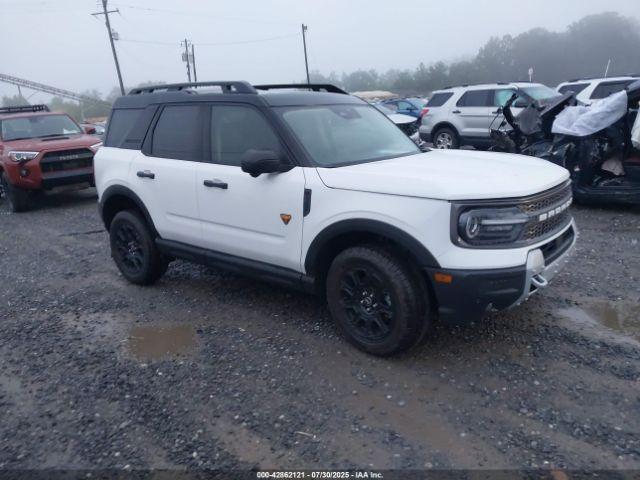  Salvage Ford Bronco