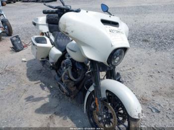  Salvage Harley-Davidson Flhxs