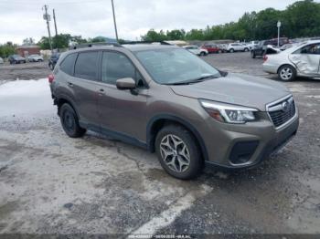  Salvage Subaru Forester