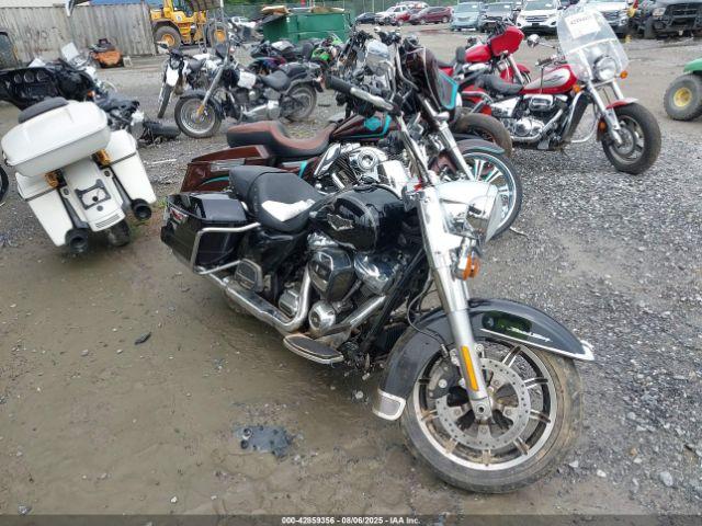  Salvage Harley-Davidson Flhr