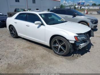  Salvage Chrysler 300