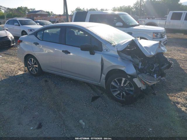  Salvage Nissan Versa