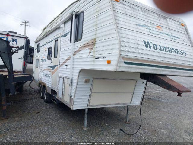  Salvage Fleetwood Wilderness 255