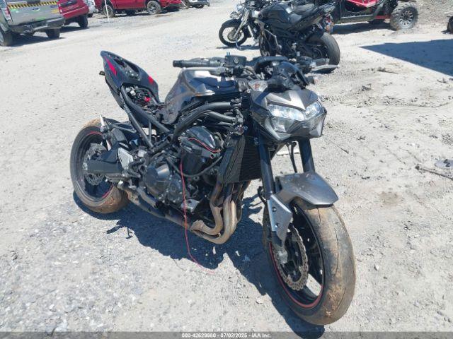  Salvage Kawasaki Zr900