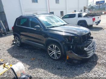  Salvage Volkswagen Tiguan