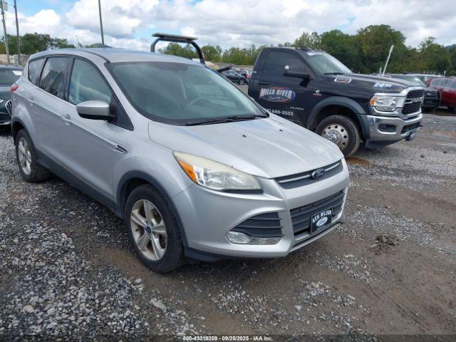  Salvage Ford Escape