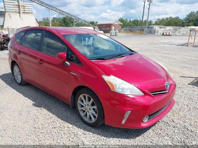  Salvage Toyota Prius v