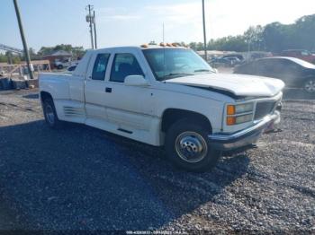  Salvage Chevrolet C3500