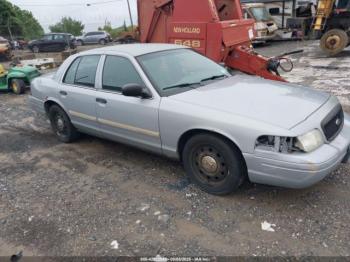  Salvage Ford Crown Victoria