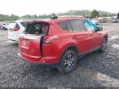 Toyota RAV4 Le Image 4