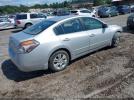 Nissan Altima 2.5 S Image 9