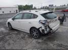 Subaru Impreza 2.0i Limited Image 2