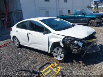  Salvage Kia Forte