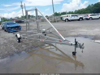  Salvage Trailer Ut-1200-16-04