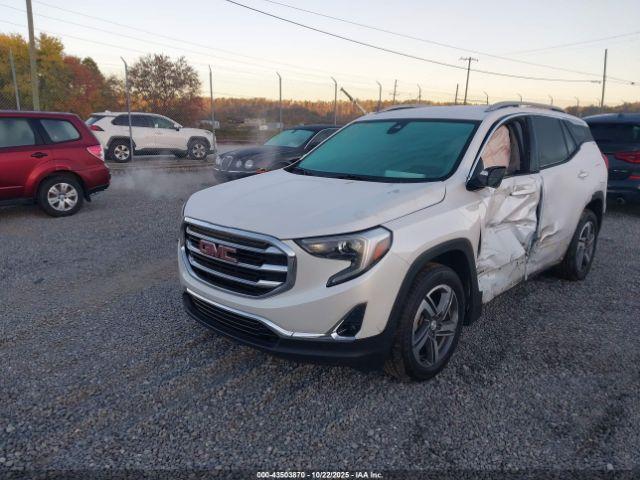 GMC Terrain Fwd Slt Image 2