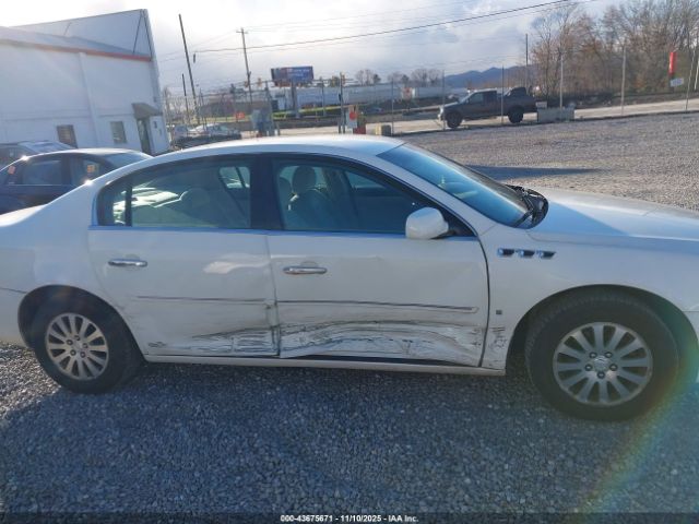 Buick Lucerne Cx Image 14