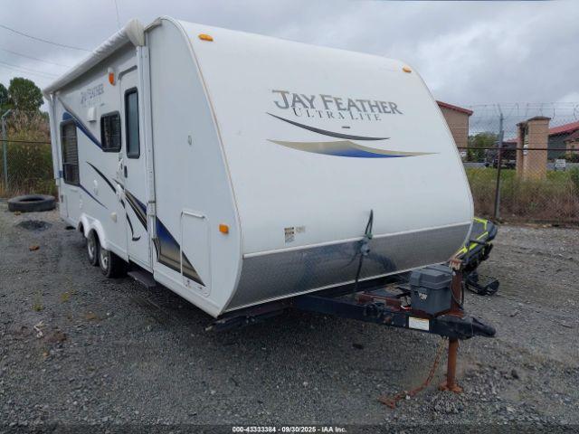  Salvage Jayco Featherlit