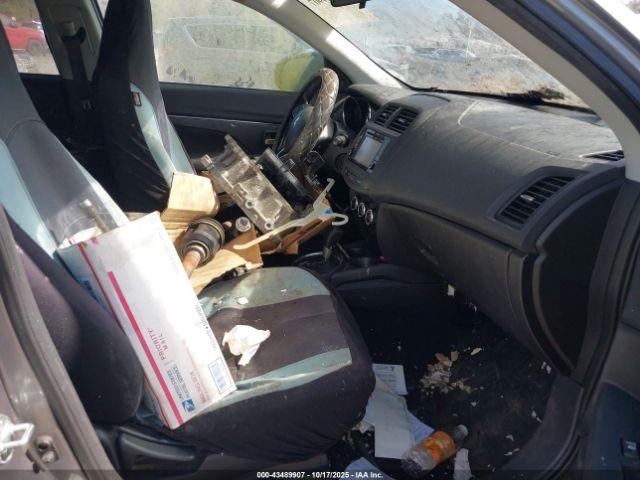 Mitsubishi Outlander 2.4 Se Image 7